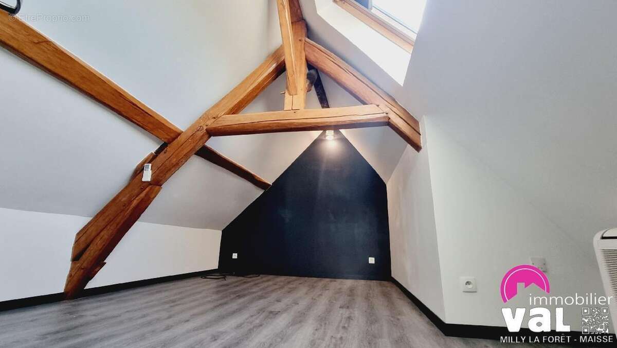 Maison à MILLY-LA-FORET