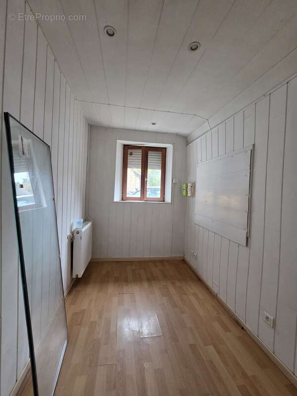 Maison à MAGNAC-BOURG