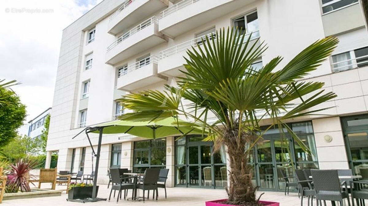 Appartement à COURBEVOIE