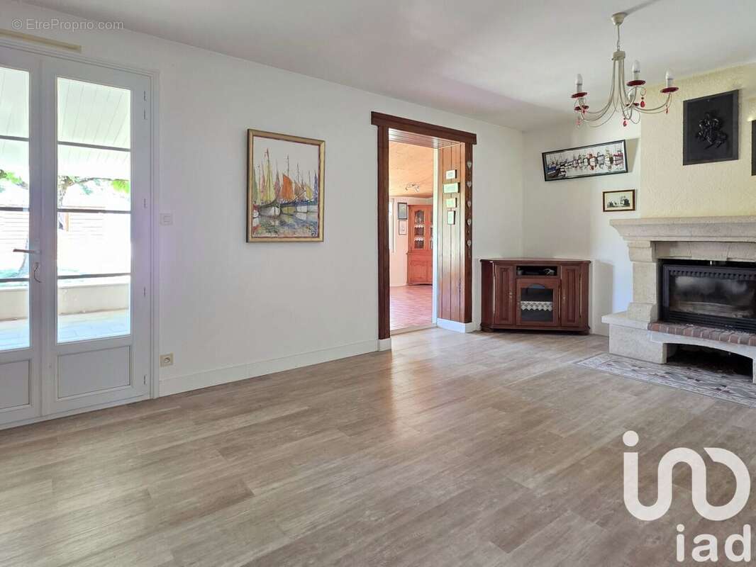 Photo 7 - Maison à ASNIERES-SUR-NOUERE