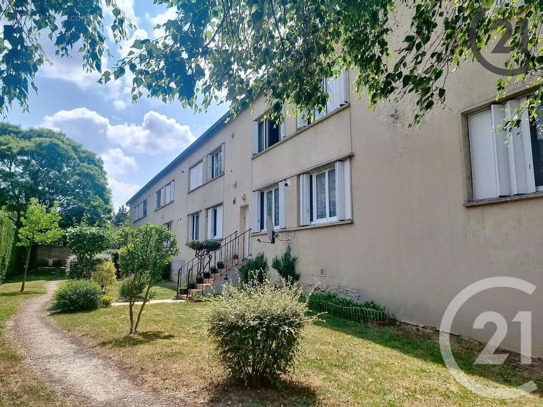 Appartement 79 m² à Provins  - photo 13