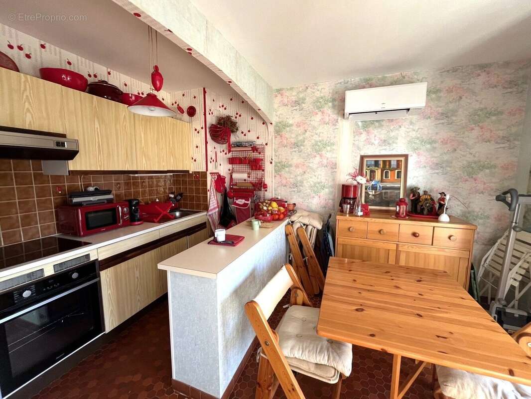 Appartement à LA CROIX-VALMER