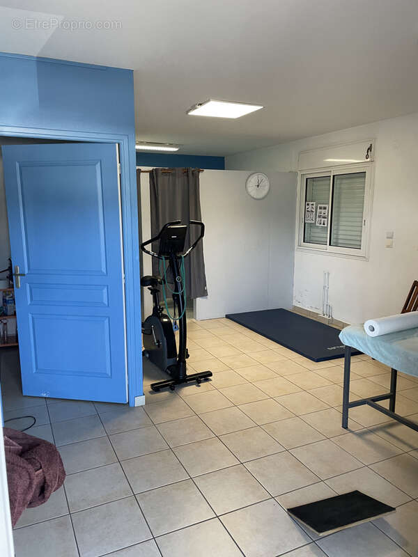 Commerce à SAINT-PHILIPPE