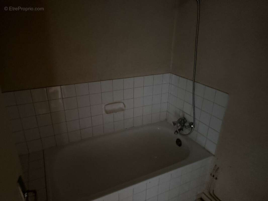 Maison à RUELLE-SUR-TOUVRE