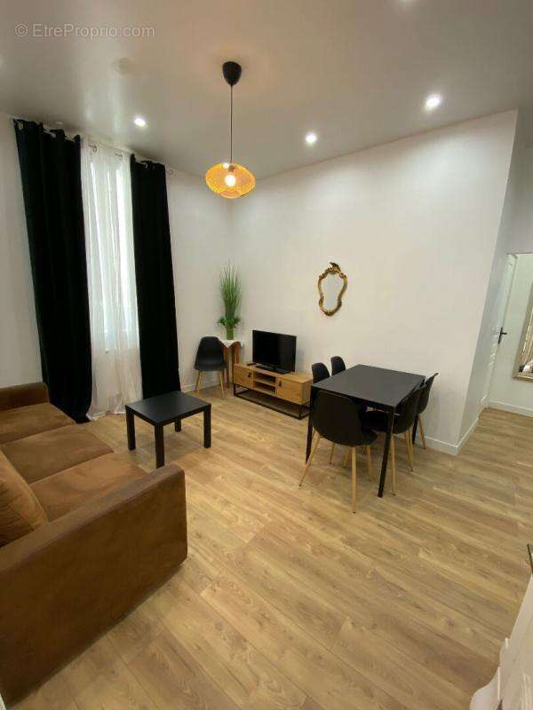 Appartement à NIMES