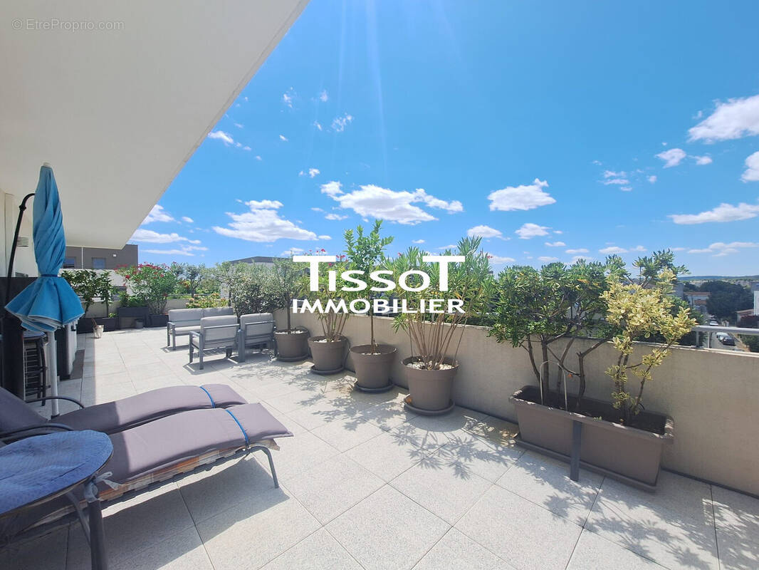 Appartement à NIMES