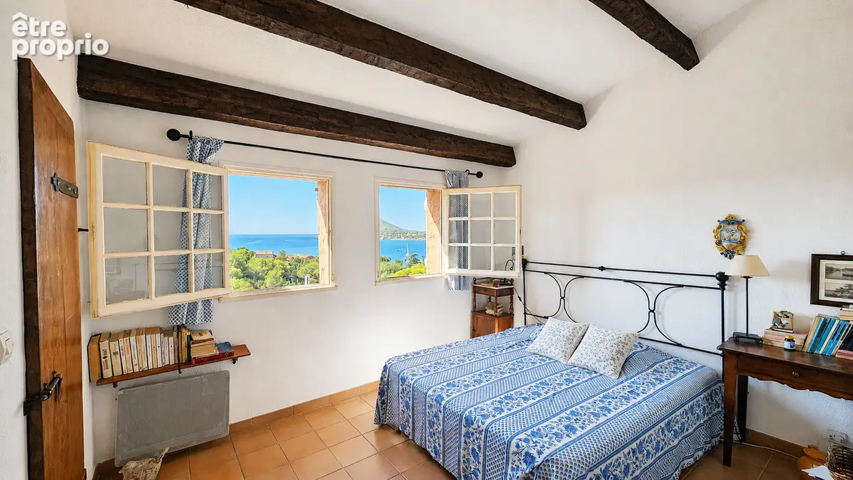 Bastidon provencal a vendre a agay avec vue mer et jardin - photo 3