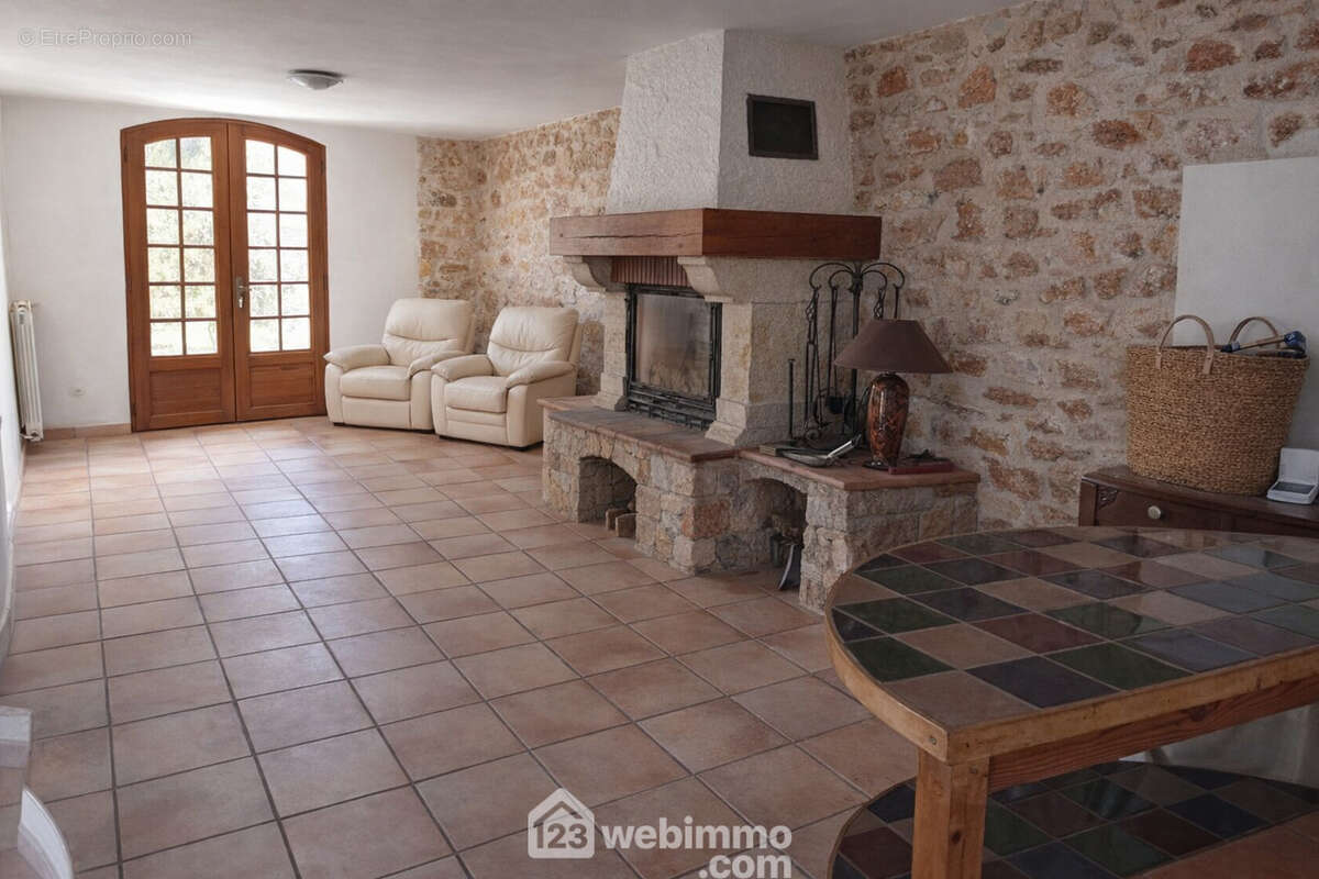 Maison 180 m² à Le Thoronet  - photo 67