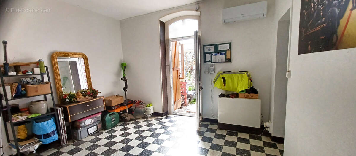 Maison à NOYANT-D&#039;ALLIER