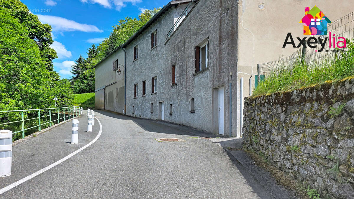 Appartement à SAINTE-COLOMBE-SUR-GAND