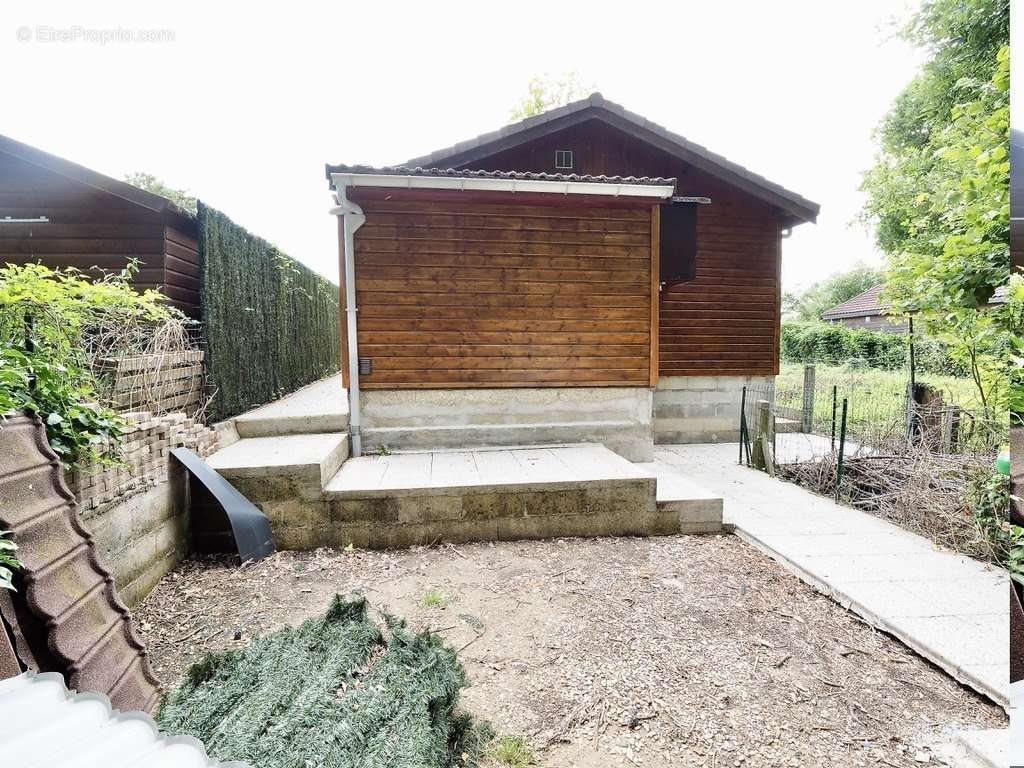 Maison à LE CHATELET-EN-BRIE