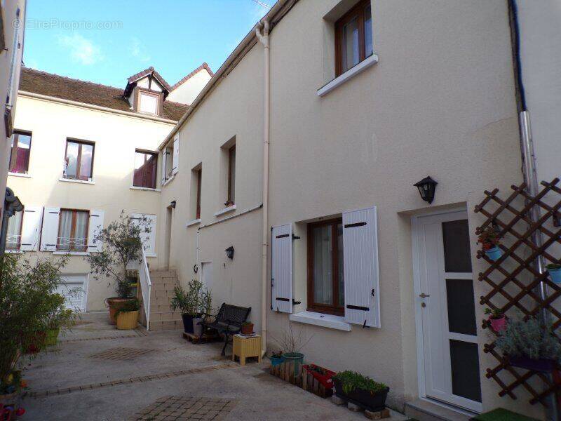Photo 1 - Maison à YERRES