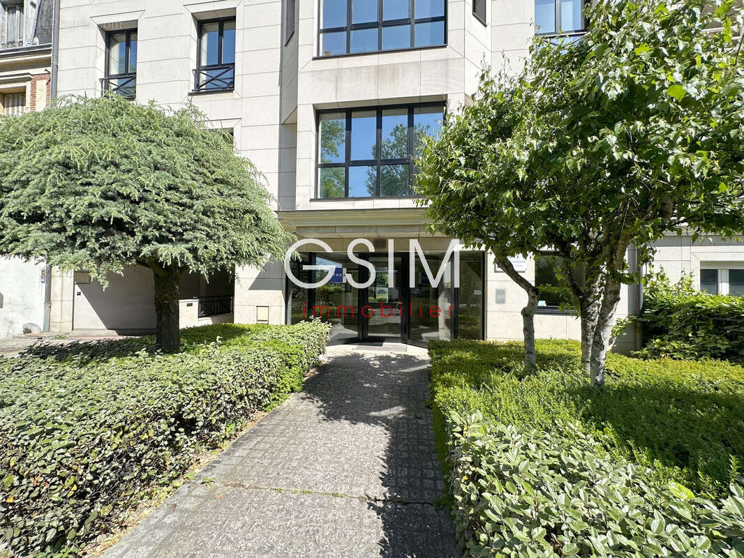 Appartement à GARCHES
