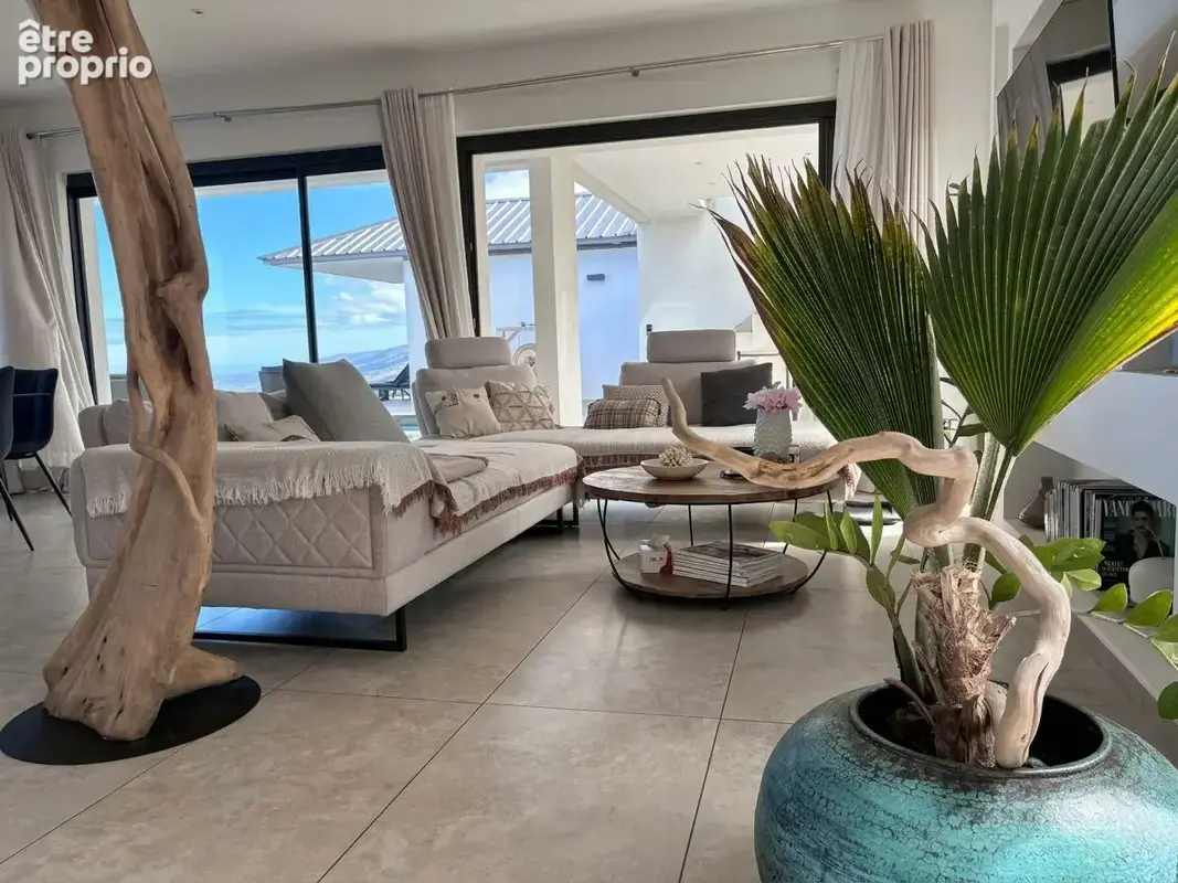 Superbe Villa avec dépendance vue mer et piscine à grand fond - photo 4