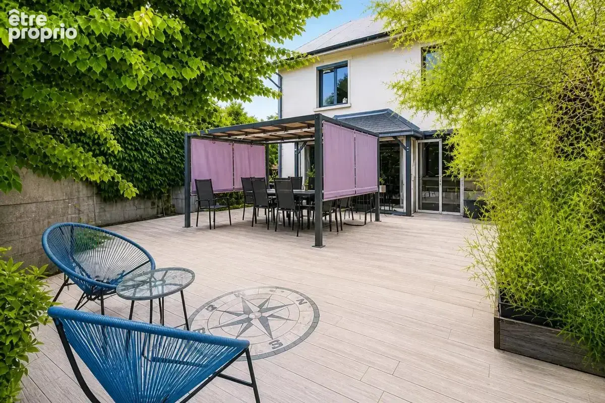 Maison de 6 pièces de 243 m² à Lubersac - photo 8
