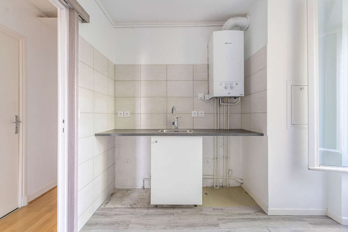 Appartement à PARIS-19E