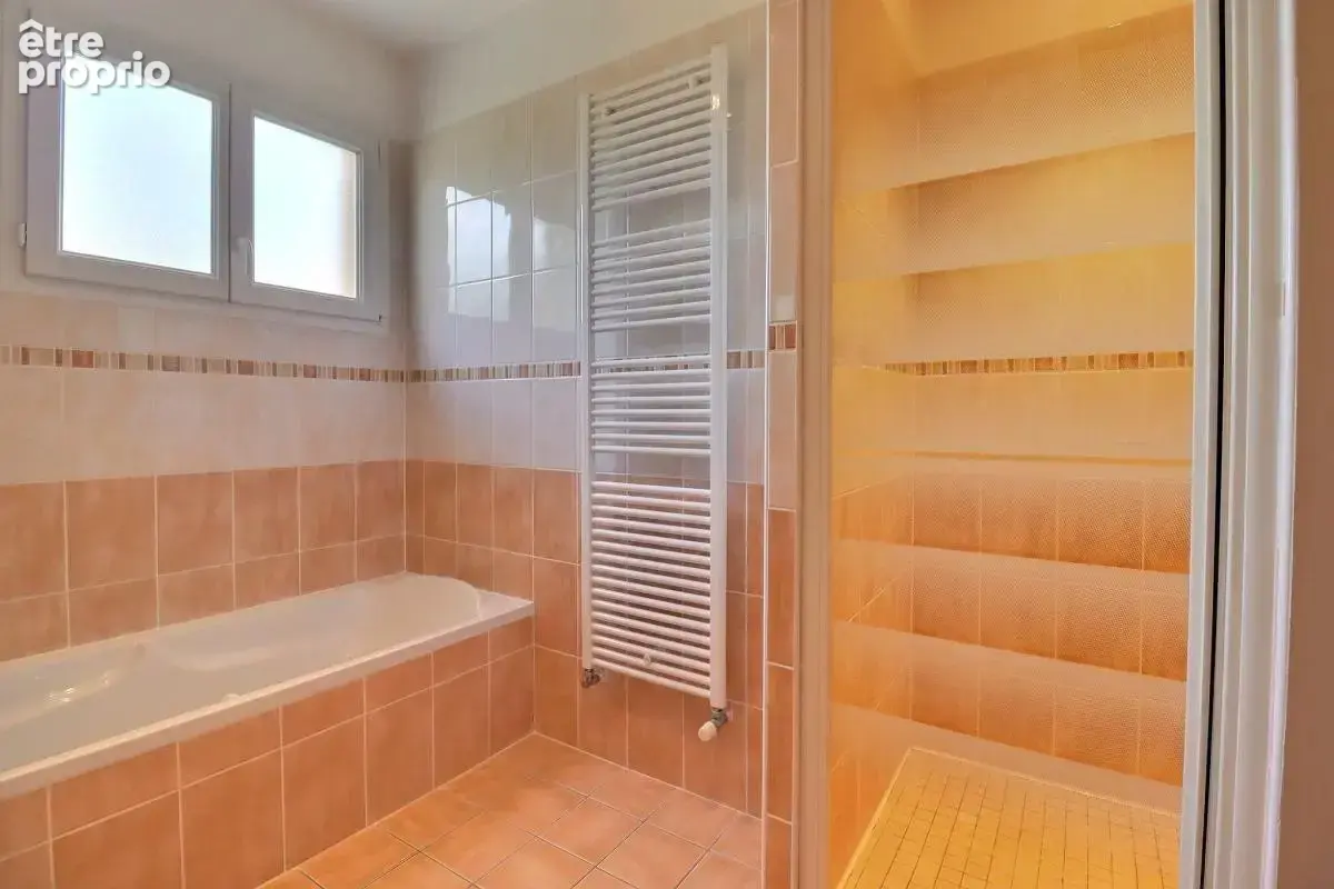 Nuits-saint-georges – maison individuelle 109 m² – 3 chambres – terrain clos - 2 garages - photo 11
