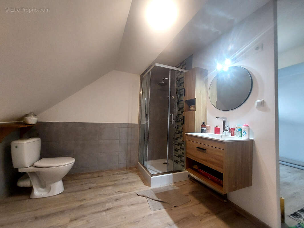 Maison à LA CHAPELLE-SUR-LOIRE