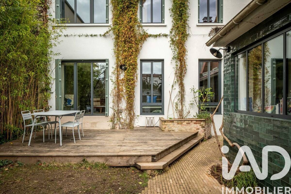 Photo 1 - Maison à COLOMBES