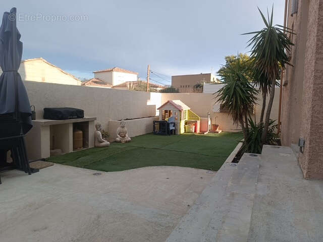 Maison à VIAS