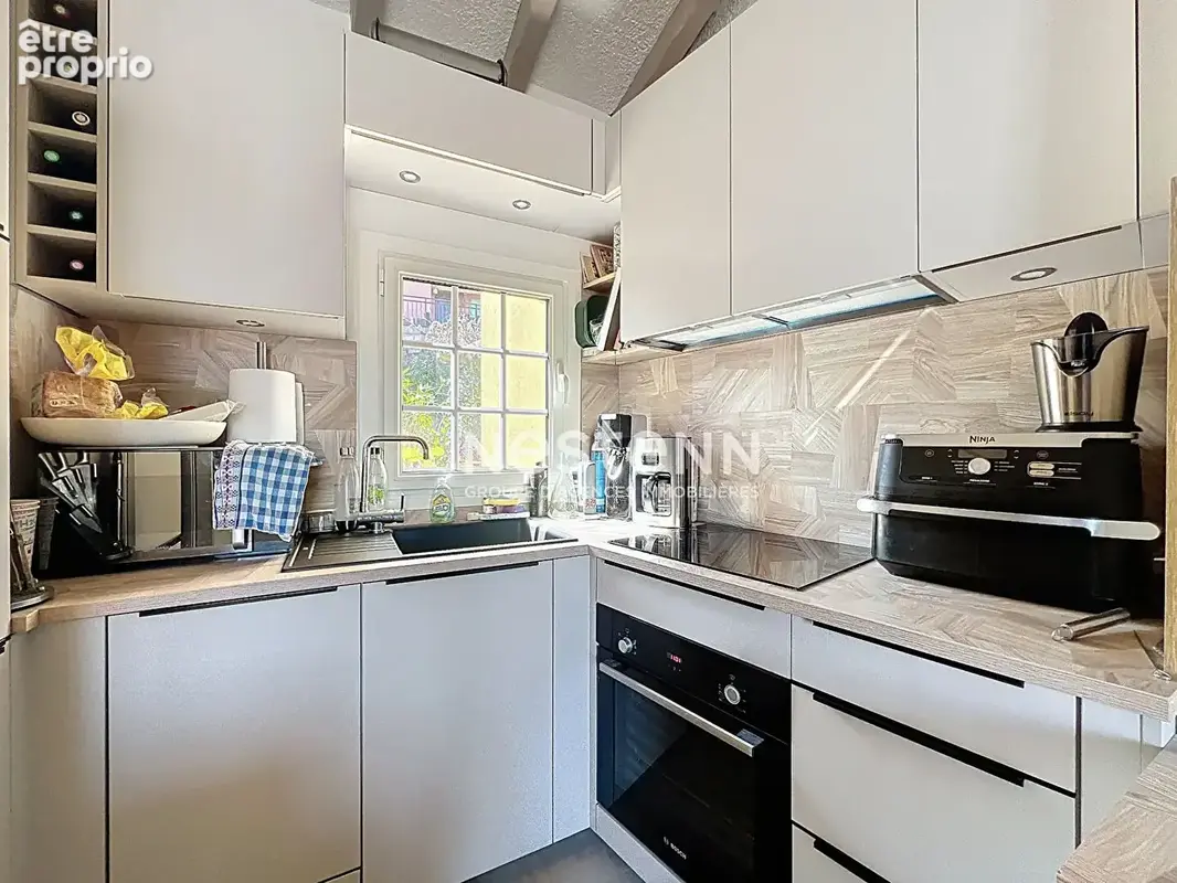 Super Cannes - 2P - 48 m² - Vue mer - Terrasse - Piscine - Parking - Potentiel 3P - photo 6