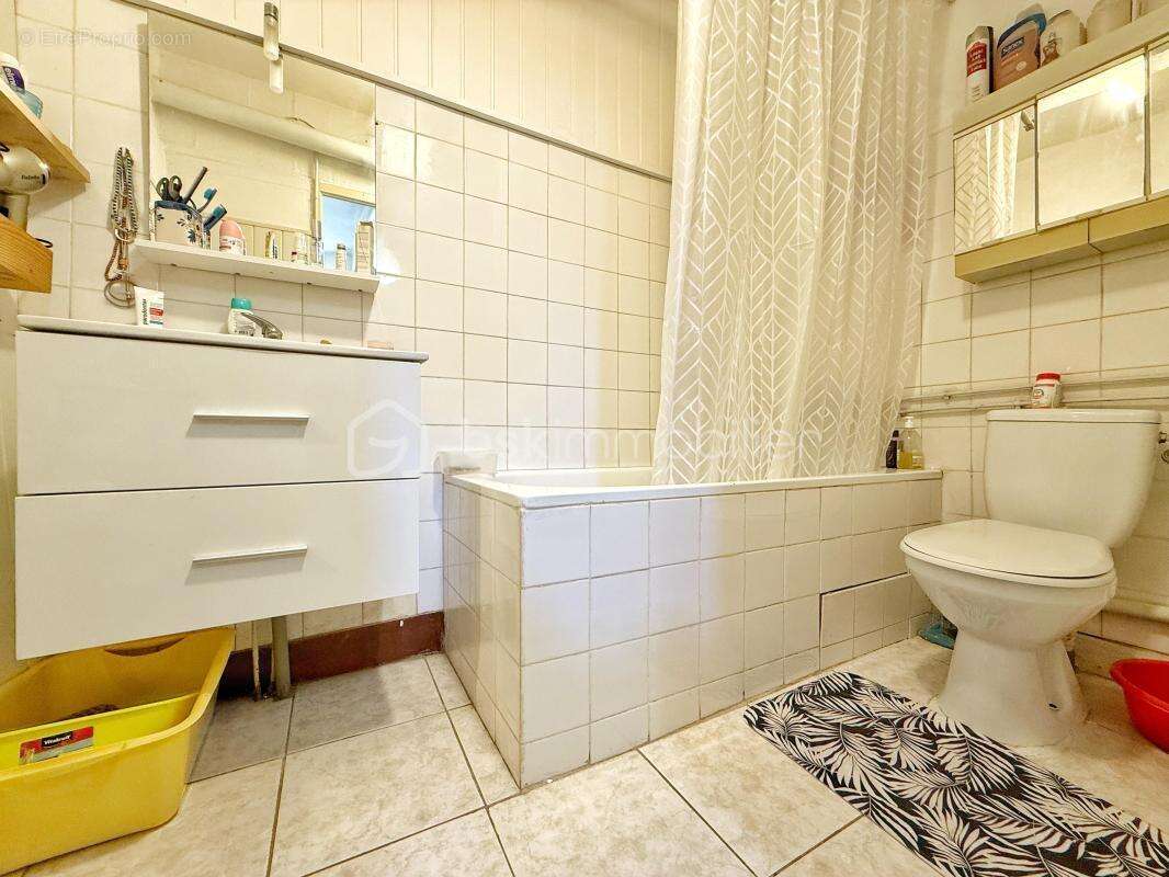 Maison de village 90m² - 5 pièces - photo 15