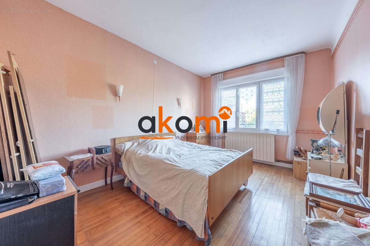 Maison à CHAMPEY-SUR-MOSELLE