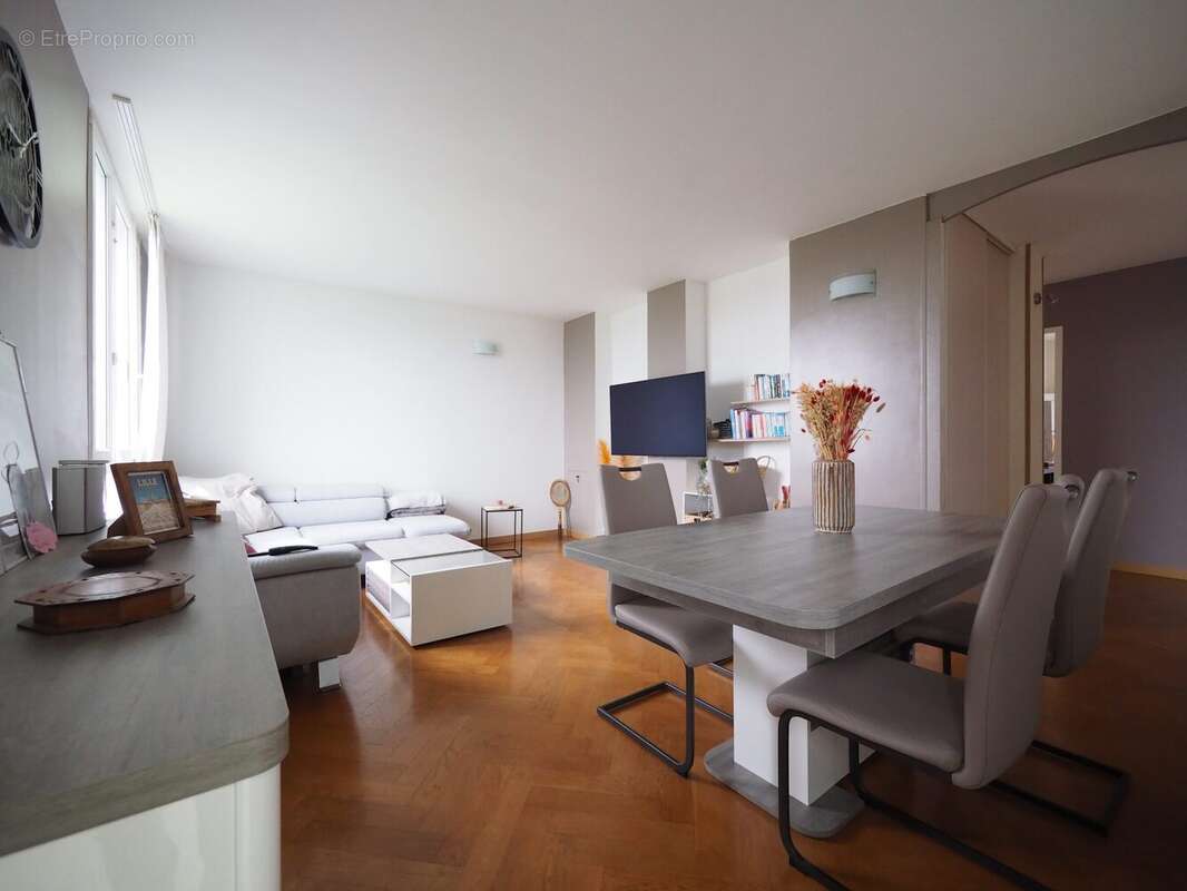 Appartement à BOIS-D'ARCY