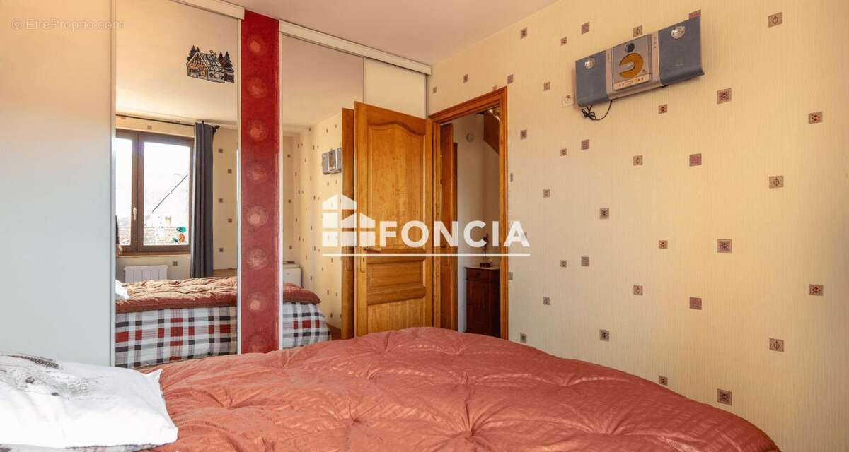 Appartement à VIZILLE