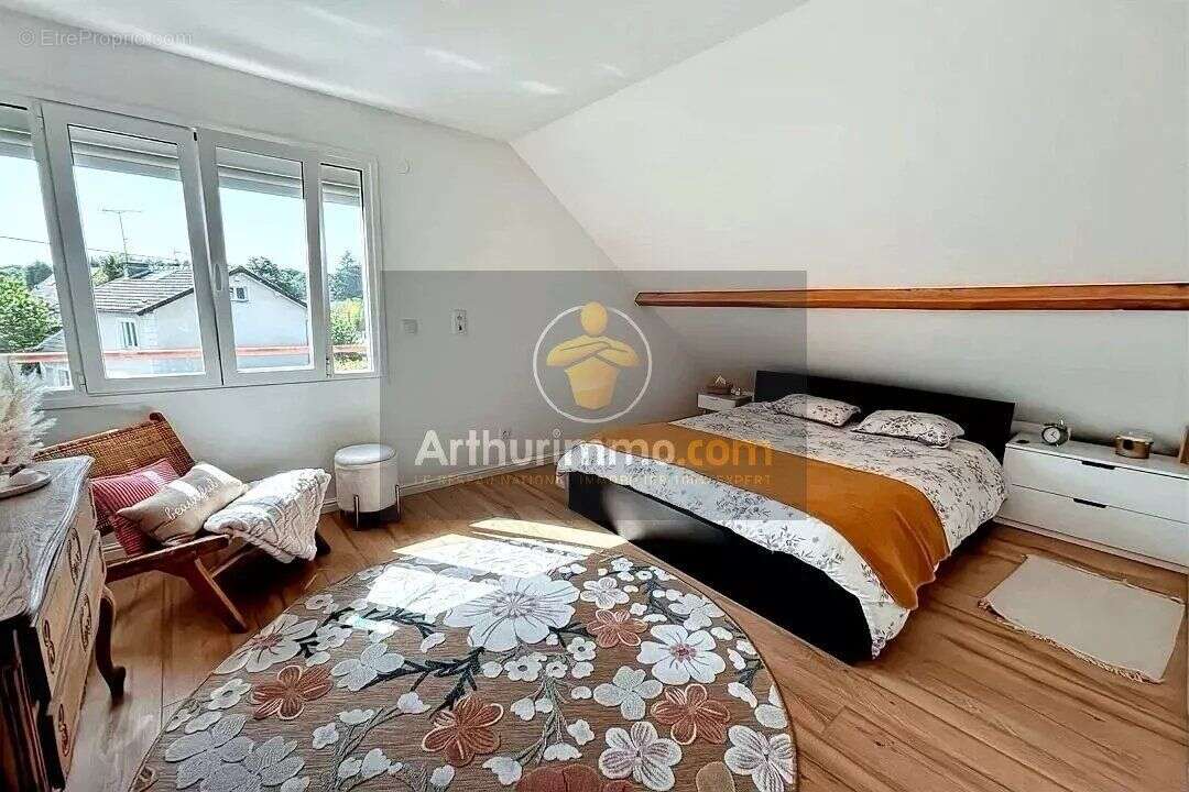 Maison à GRETZ-ARMAINVILLIERS