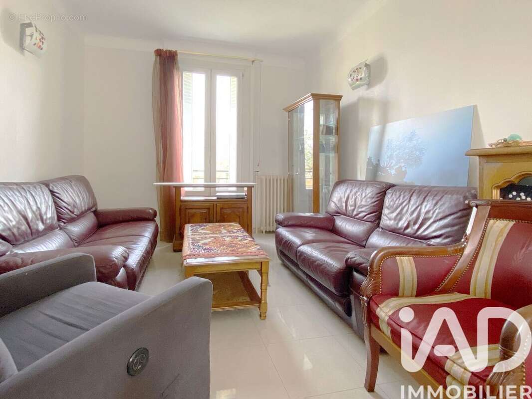 Photo 2 - Maison à VILLEMOMBLE