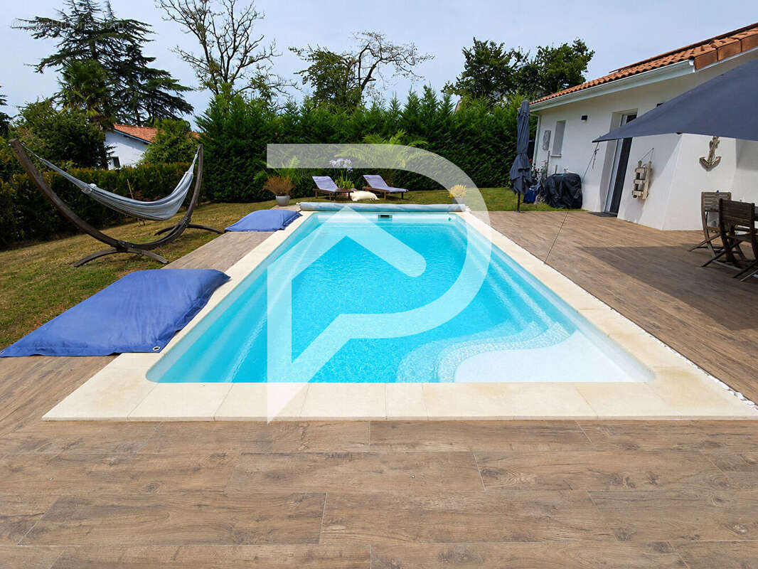 Villa de plain-pied 4 pièces 86 m² PEYREHORADE - photo 2