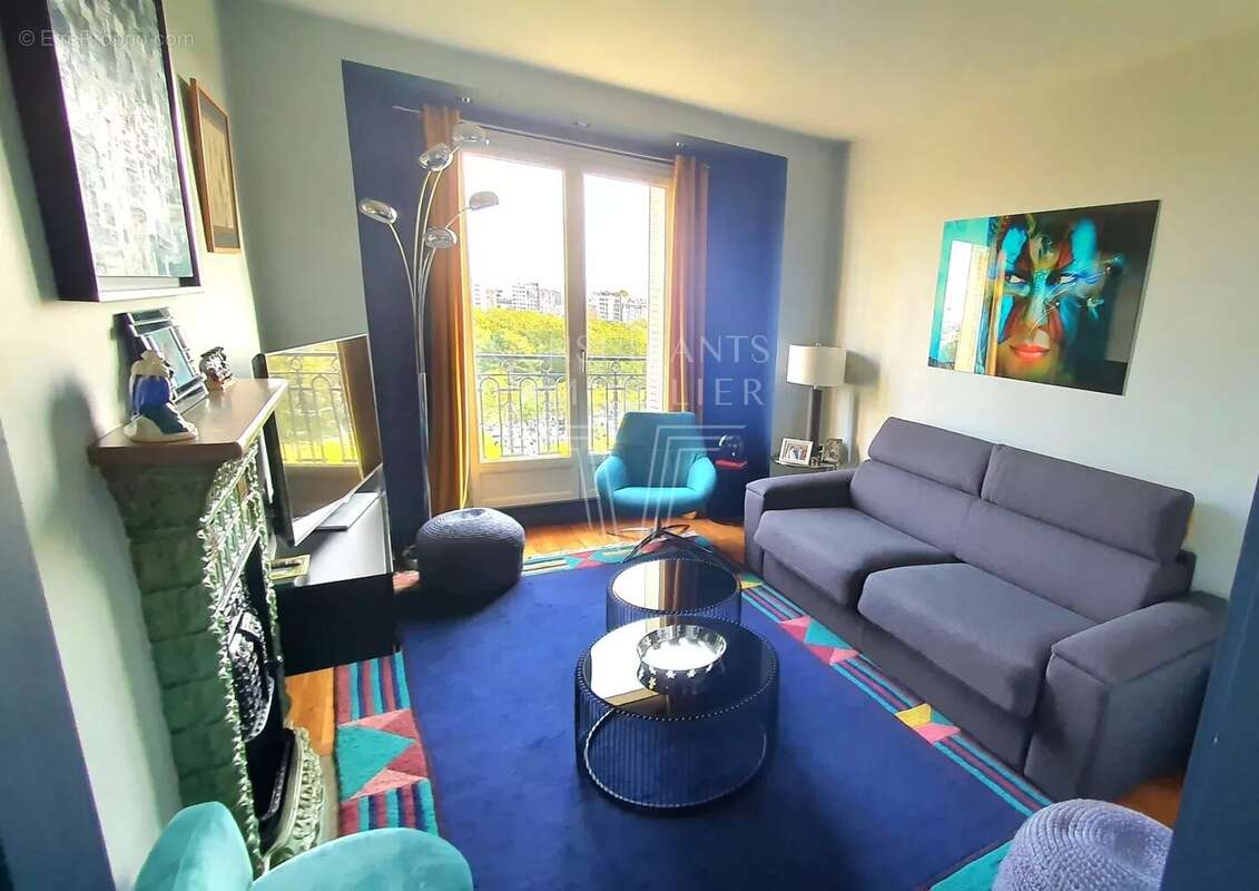 Appartement à PARIS-14E