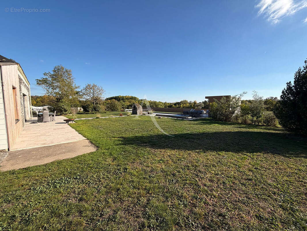 Maison à JUIGNE-SUR-LOIRE