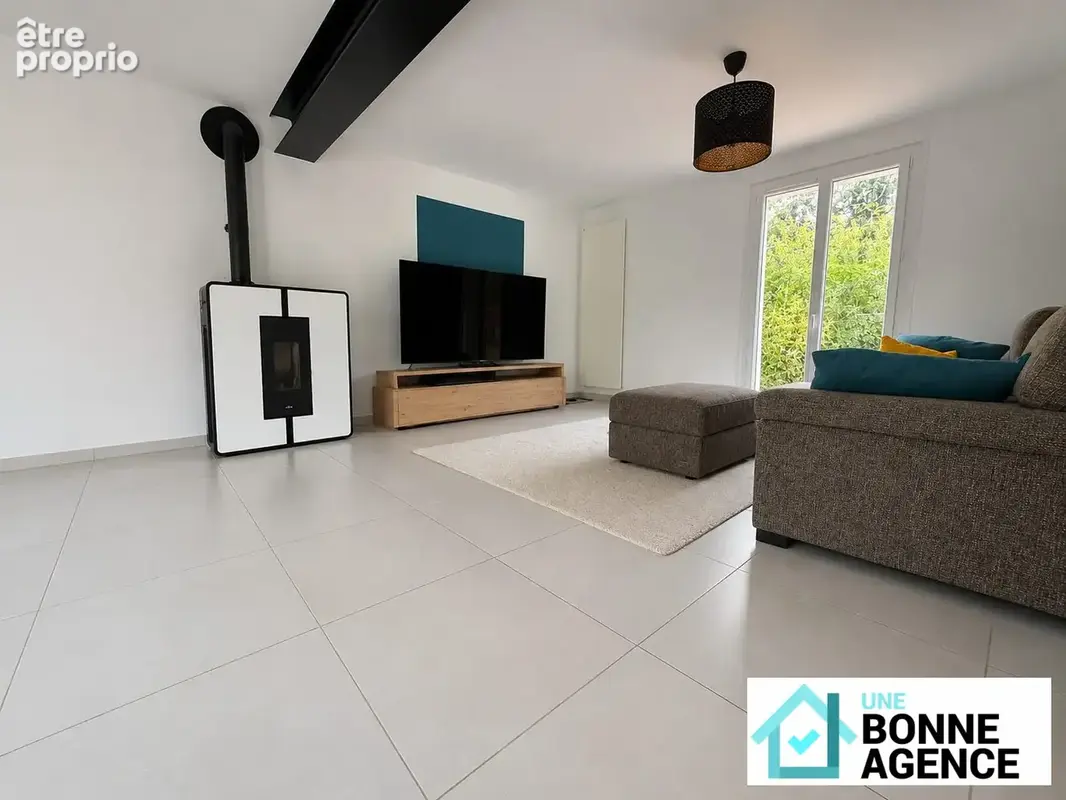 Maison 164 m² à Saint-Pryve-Saint-Mesmin  - photo 4