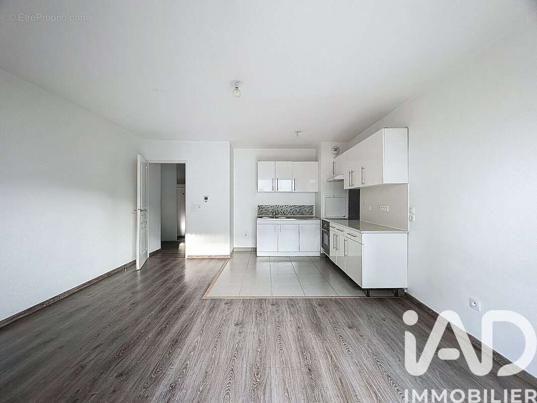 Photo 6 - Appartement à LES PAVILLONS-SOUS-BOIS
