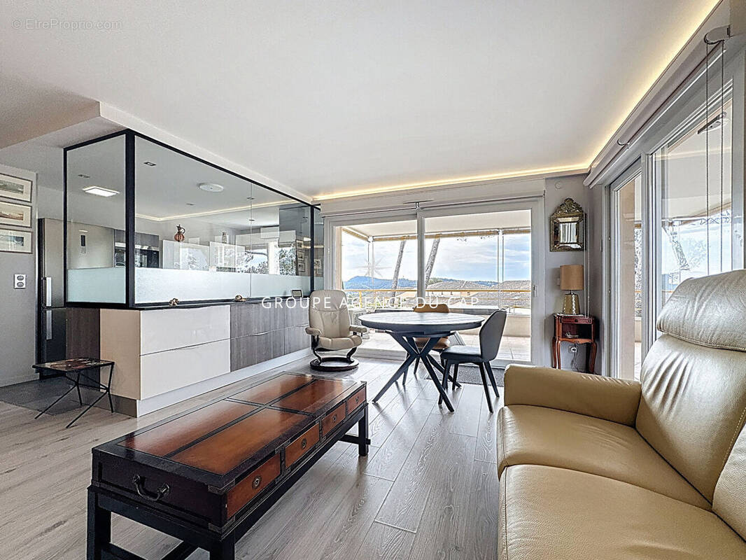 Appartement à SAINT-RAPHAEL