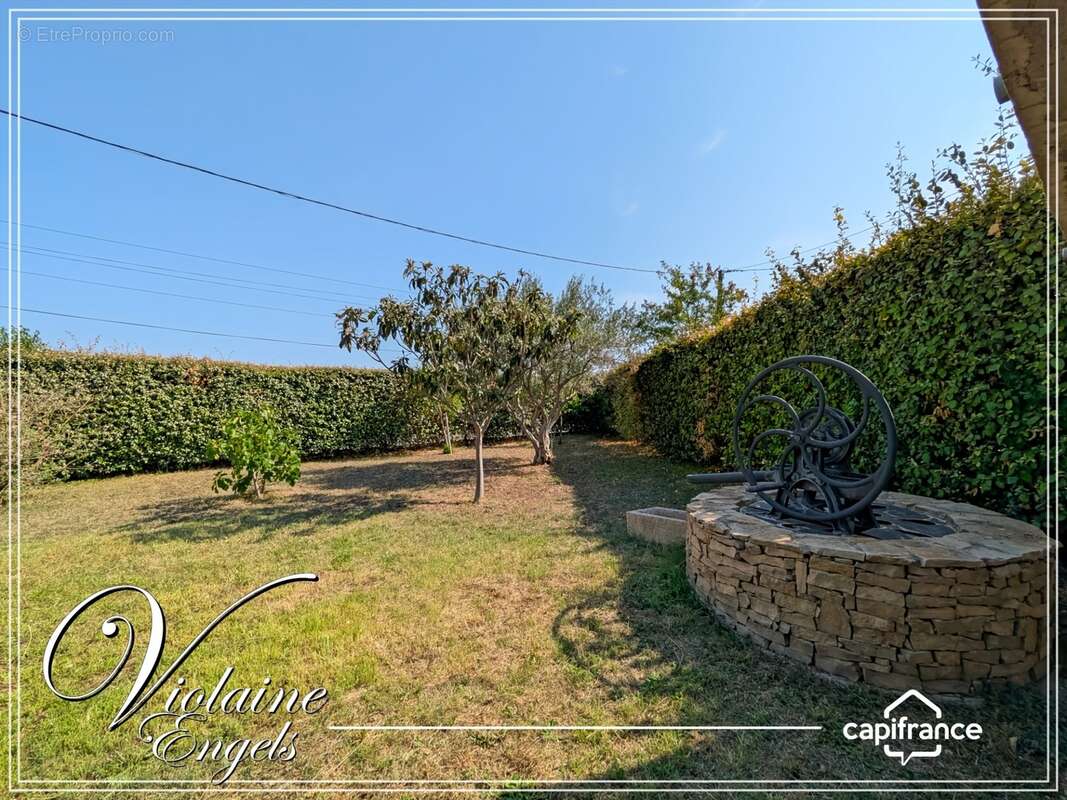 Maison de caractère rénovée avec ascenseur, jardin piscinable – Villedaigne - photo 14