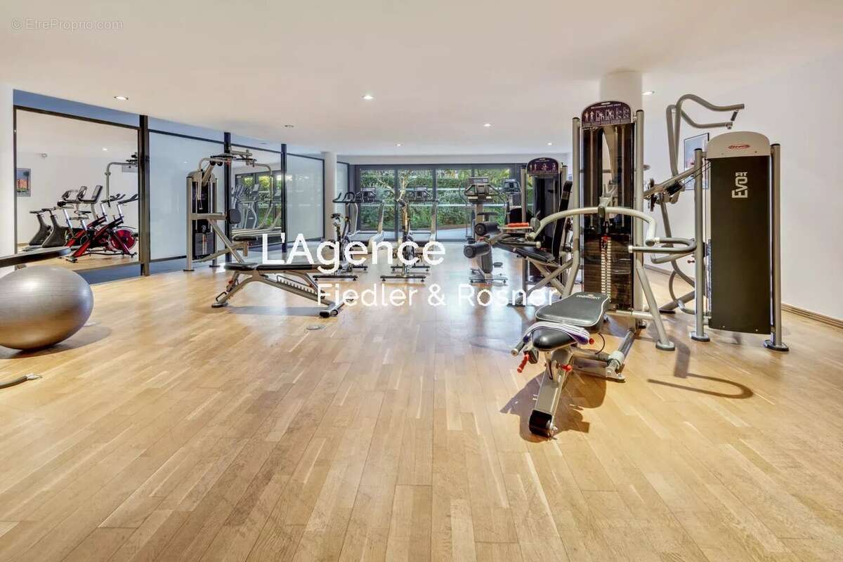 Appartement à SAINT-TROPEZ