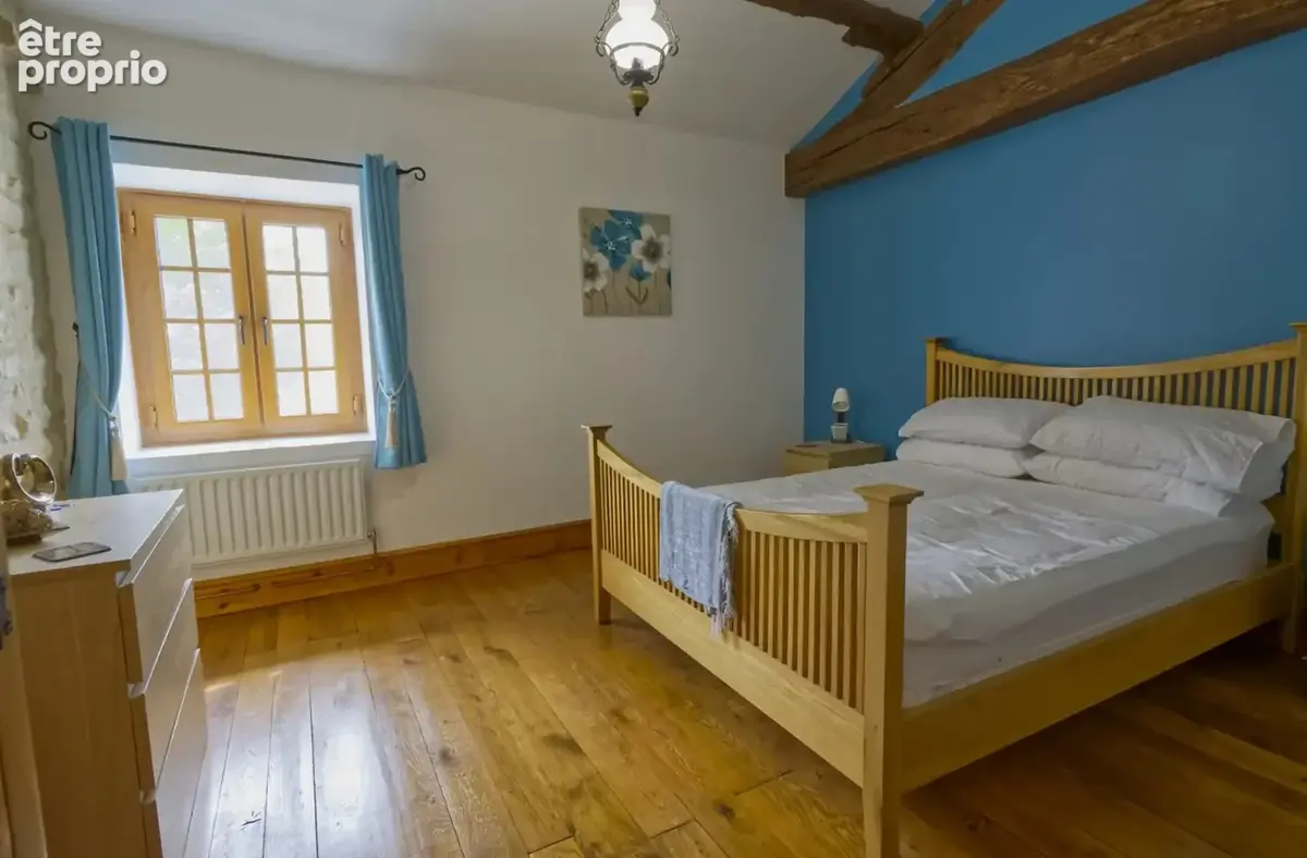 Superbe grande maison en pierre de 5 chambres avec piscine chauffée - photo 12