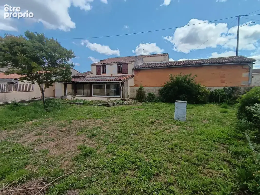 Maison à vendre 5 pièces SAINT GENES DE BLAYE (33) - photo 14