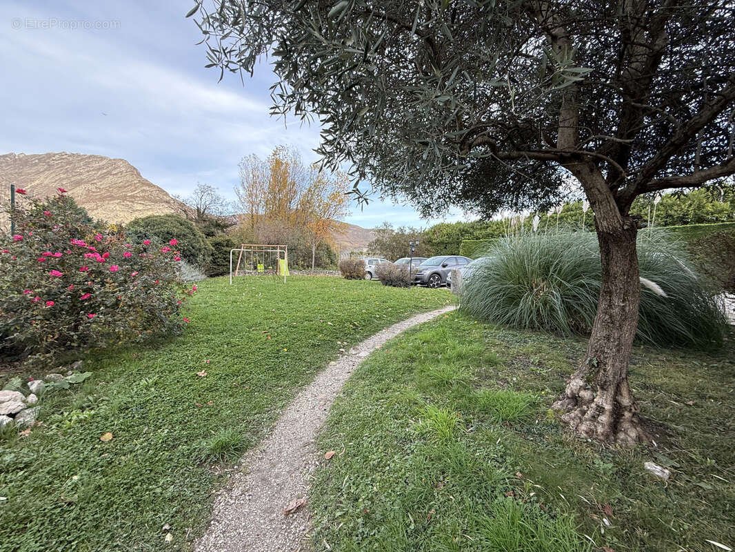 Appartement à SASSENAGE