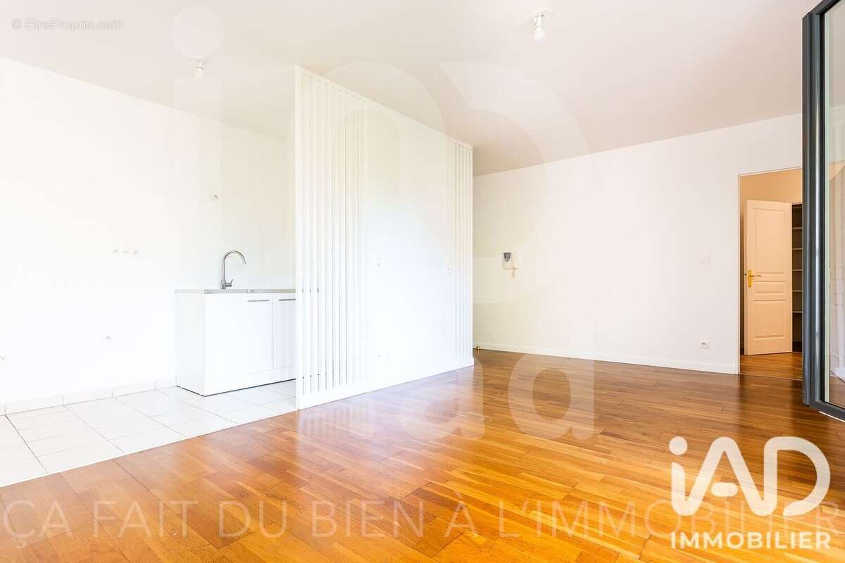 Photo 6 - Appartement à ASNIERES-SUR-SEINE