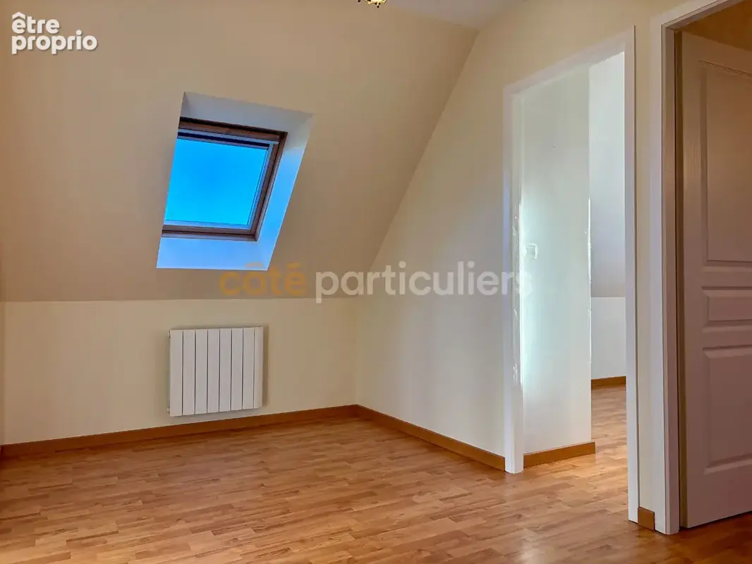 Maison dans le centre de SAINT GILLES avec vie de plain pied - 126m² - photo 12