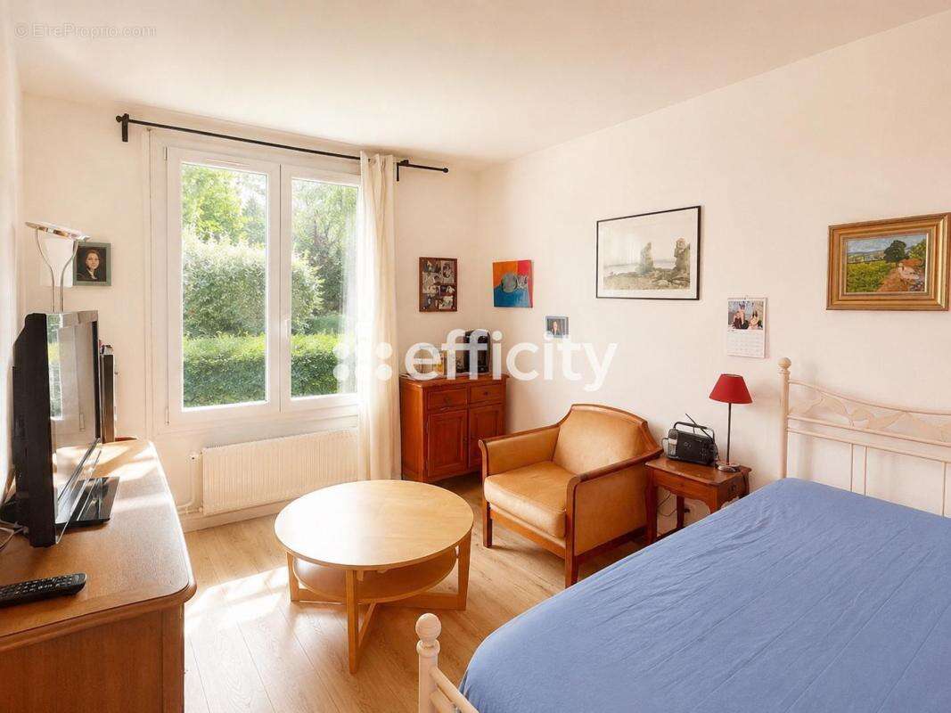 Appartement à VERSAILLES