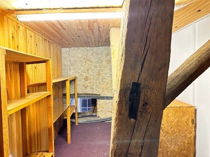 Maison à SAINT-GERMAIN-DE-MONTBRON