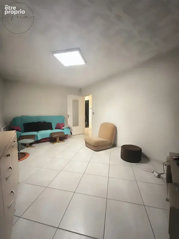 Appartement T3 RDJ avec terrain de 280M2 - photo 8