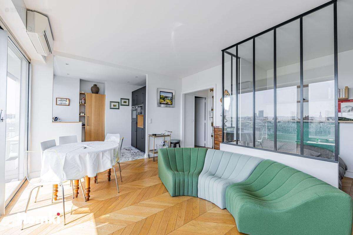 Appartement à PARIS-12E