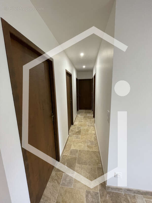 Maison à MESVES-SUR-LOIRE