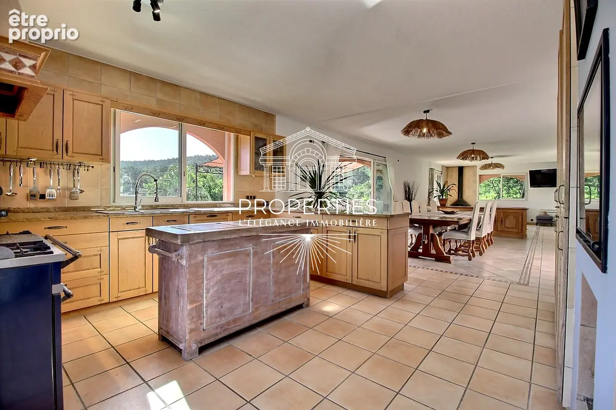 Bormes - pas de la griotte - propriete 319m² -  terrain 4000m² - piscine - poolhouse - photo 8